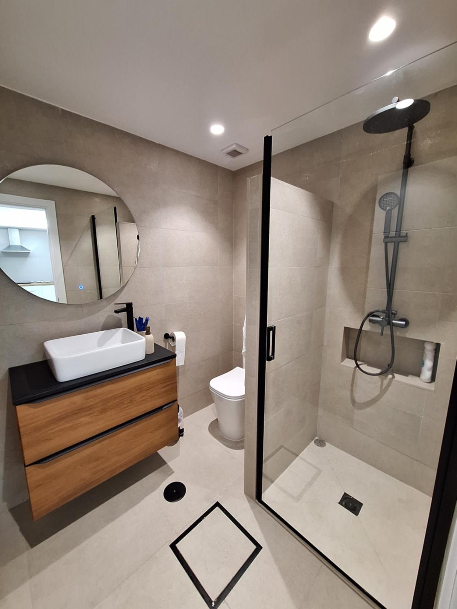 Lopez De Gomara, 57 Appartement *